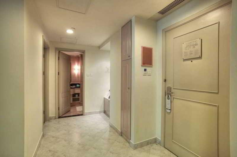 Green Court Residence City Center, Шанхай Екстериор снимка
