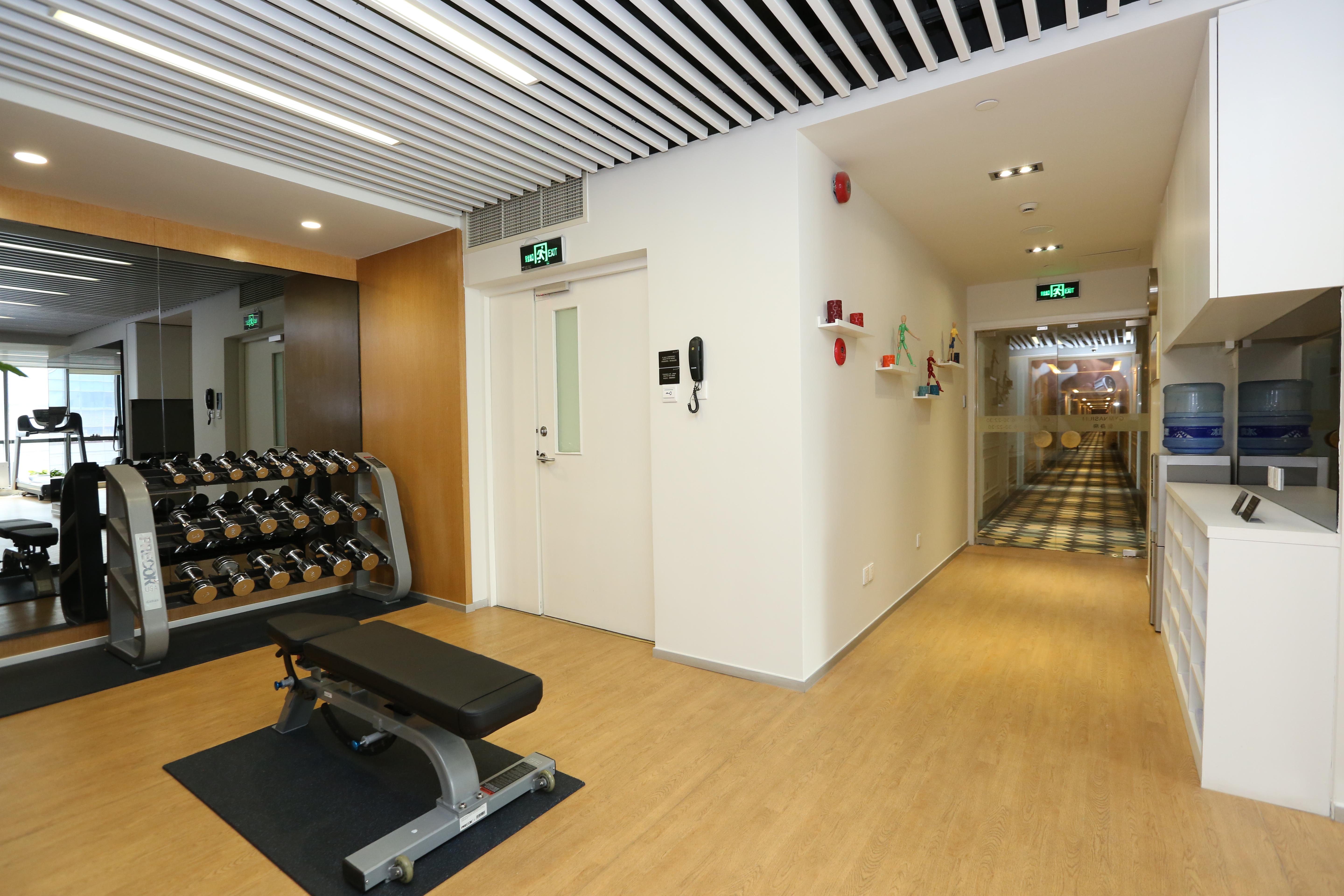 Green Court Residence City Center, Шанхай Екстериор снимка